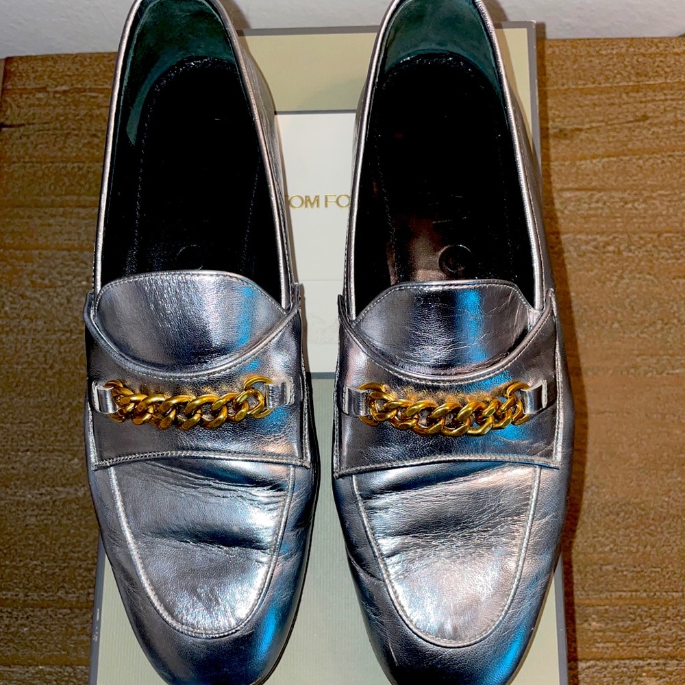 TOM FORD SILVER  FLAT $350